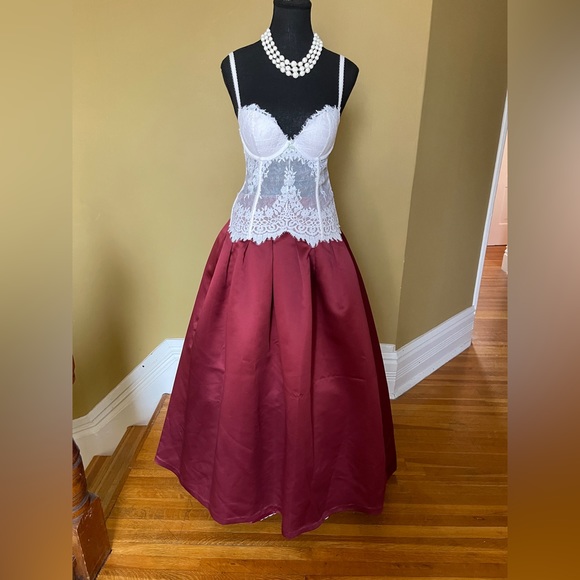 34C lingerie - Picture 6 of 7